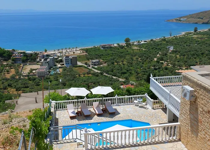 Sunset Hébergement de vacances Qeparo