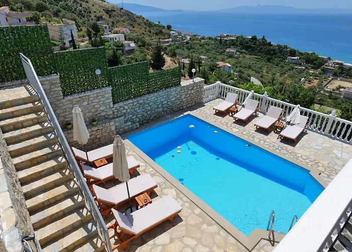 Hébergement de vacances Sunset Qeparo