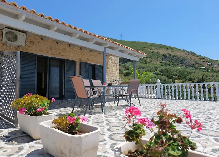 Hébergement de vacances Sunset Qeparo